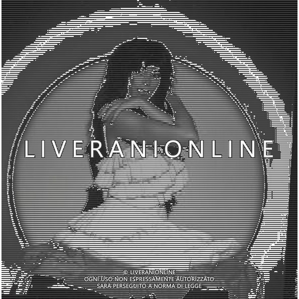 RETROSPETTIVA MARINA OCCHIENA CANTANTE NELLA FOTO MARINA OCCHIENA NELL\'ANNO 1982 A MILANO AG ALDO LIVERANI SAS  