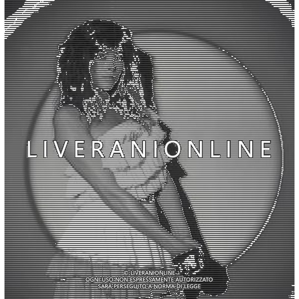 RETROSPETTIVA MARINA OCCHIENA CANTANTE NELLA FOTO MARINA OCCHIENA NELL\'ANNO 1982 A MILANO AG ALDO LIVERANI SAS  