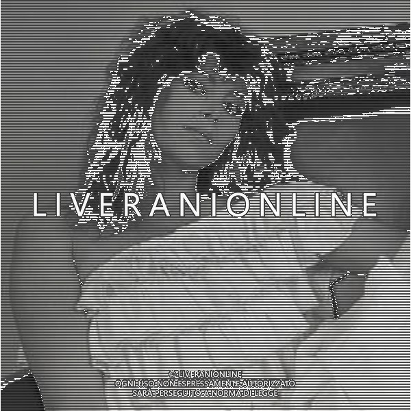RETROSPETTIVA MARINA OCCHIENA CANTANTE NELLA FOTO MARINA OCCHIENA NELL\'ANNO 1982 A MILANO AG ALDO LIVERANI SAS  