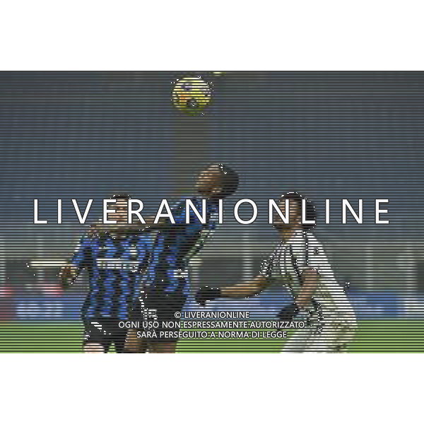 Ashley Young (Inter) e Juan Cuadrado (Juventus) Inter vs Juventus Coppa Italia - semifinale gara di andata Milano 02-02-2021 Stadio Giuseppe Meazza - San Siro foto Roberto Garavaglia/ag. Aldo Liverani sas/AGENZIA ALDO LIVERANI SAS