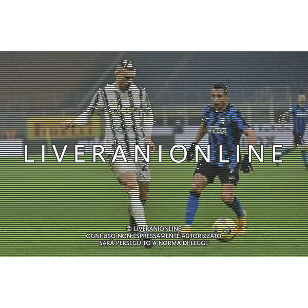 Merih Demiral (Juventus) e Alexis Sanchez (Inter) Inter vs Juventus Coppa Italia - semifinale gara di andata Milano 02-02-2021 Stadio Giuseppe Meazza - San Siro foto Roberto Garavaglia/ag. Aldo Liverani sas/AGENZIA ALDO LIVERANI SAS