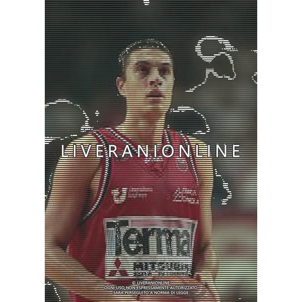 11-10-1998 VARESE CAMPIONATO DI BASKET SERIE A 1 VARESE ROOSTER- TERMAL IMOLA NELLA FOTO VINCENZO ESPOSITO AG ALDO LIVERANI SAS