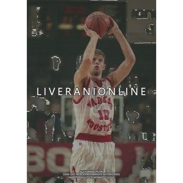 11-10-1998 VARESE CAMPIONATO DI BASKET SERIE A 1 VARESE ROOSTER- TERMAL IMOLA NELLA FOTO GALANDA GIACOMO AG ALDO LIVERANI SAS