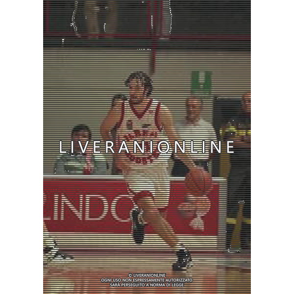 11-10-1998 VARESE CAMPIONATO DI BASKET SERIE A 1 VARESE ROOSTER- TERMAL IMOLA NELLA FOTO ANDREA MENEGHIN AG ALDO LIVERANI SAS
