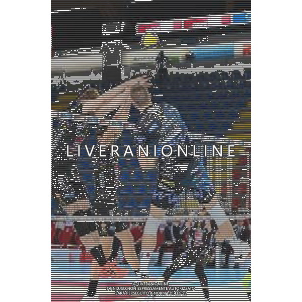Roberto Bartomeoli/LM - Cucine Lube Civitanova vs Sir Safety Conad Perugia - Volleyball Italian Serie A Men Superleague Championship 2020/2021 03 February 2021 - Eurosuole Forum, civitanova marche, Italy Photo showing: Spike of Thijs Ter Horst (Sir Safety Conad Perugia) @LM/Roberto Bartomeoli/ AGENZIA ALDO LIVERANI SAS