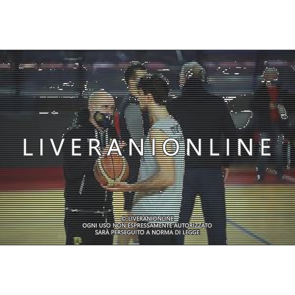 IMOLA 04 02 2021 VIRTUS IMOLA BASKET PRIMO ALLENAMENTO DOPO 4 MESI DI STOP A CAUSA CORONAVIRUS NELLA FOTO ALLENATORE MARCO REGAZZI E NUOVO GIOCATORE FEDERICO SALSINI EX VIRTUS BOLOGNA FOTO GIANNI SANNA-AG ALDO LIVERANI SAS