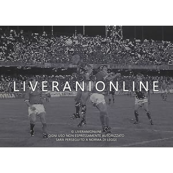 14-10-1992 CAGLIARI QUALIFICAZIONE AI MONDIALI ITALIA SVIZZERA 2-2 NELLA FOTO GIANLUCA VIALLI AG ALDO LIVERANI SAS