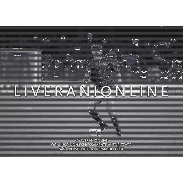 14-10-1992 CAGLIARI QUALIFICAZIONE AI MONDIALI ITALIA SVIZZERA 2-2 NELLA FOTO STEFANO ERANIO AG ALDO LIVERANI SAS