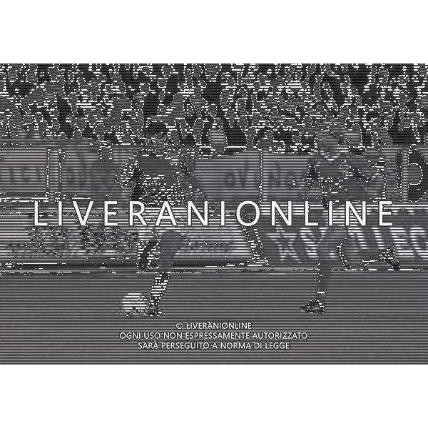 14-10-1992 CAGLIARI QUALIFICAZIONE AI MONDIALI ITALIA SVIZZERA 2-2 NELLA FOTO GIANLUIGI LENTINI AG ALDO LIVERANI SAS