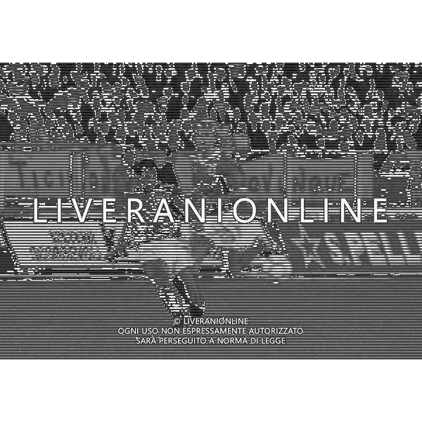 14-10-1992 CAGLIARI QUALIFICAZIONE AI MONDIALI ITALIA SVIZZERA 2-2 NELLA FOTO GIANLUIGI LENTINI AG ALDO LIVERANI SAS