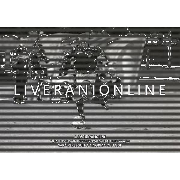 14-10-1992 CAGLIARI QUALIFICAZIONE AI MONDIALI ITALIA SVIZZERA 2-2 NELLA FOTO GIANLUCA VIALLI AG ALDO LIVERANI SAS