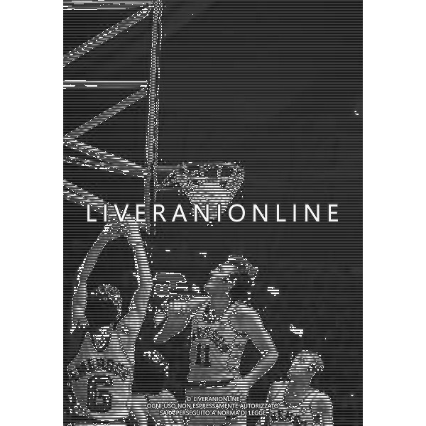 1978-1979 VARESE COPPA DEI CAMPIONI EMERSON VARESE -REAL MADRID NELLA FOTO DINO MENEGHIN AG ALDO LIVERANI SAS