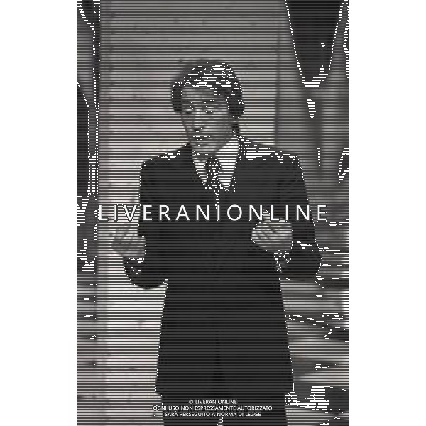 RETROSPETTIVA WALTER CHIARI ATTORE NELLA FOTO WALTER CHIARI NELL\'ANNO 1978 A MILANO  AG ALDO LIVERANI SAS 