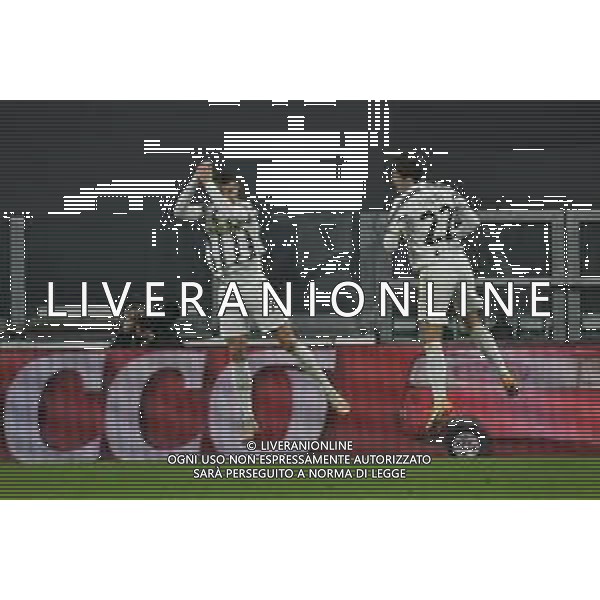 ©Falzone/Agenzia Aldo Liverani Torino 06.02.2021 Stadio Allianz Stadium Juventus vs Roma Serie A Tim 2020-2021 Nella foto : ESULTANZA DOPO GOL DI CRISTIANO RONALDO CON FEDERICO CHIESA ©Falzone/ AGENZIA ALDO LIVERANI SAS