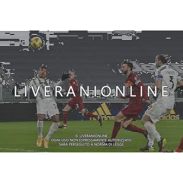 ©Falzone/Agenzia Aldo Liverani Torino 06.02.2021 Stadio Allianz Stadium Juventus vs Roma Serie A Tim 2020-2021 Nella foto : ALEX SANDRO-BRYAN CRISTANTE ©Falzone/ AGENZIA ALDO LIVERANI SAS