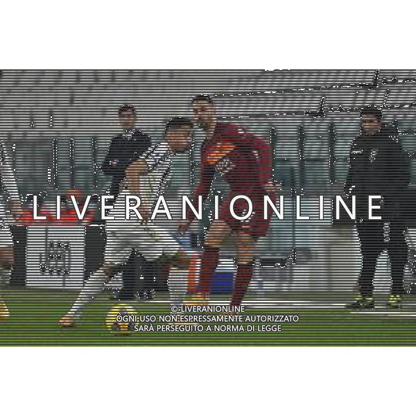 ©Falzone/Agenzia Aldo Liverani Torino 06.02.2021 Stadio Allianz Stadium Juventus vs Roma Serie A Tim 2020-2021 Nella foto : LEONARDO SPINAZZOLA-DANILO ©Falzone/ AGENZIA ALDO LIVERANI SAS