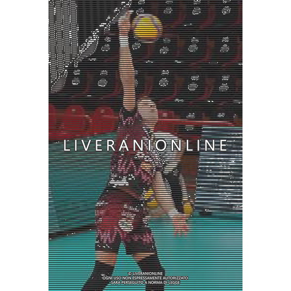 Loris Cerquiglini/LM - Sir Safety Conad Perugia vs Vero Volley Monza - Volleyball Italian Serie A Men Superleague Championship 2020/2021 06 February 2021 - PalaBarton, perugia, Italy Photo showing: aleksandar atanasijevic (n.14 opposite spiker sir safety conad perugia) serve @LM/Loris Cerquiglini/ AGENZIA ALDO LIVERANI SAS