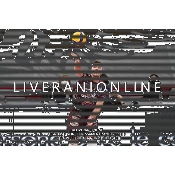 Loris Cerquiglini/LM - Sir Safety Conad Perugia vs Vero Volley Monza - Volleyball Italian Serie A Men Superleague Championship 2020/2021 06 February 2021 - PalaBarton, perugia, Italy Photo showing: sossenheimer david (n.07 bitter spicker sir safety conad perugia) serve @LM/Loris Cerquiglini/ AGENZIA ALDO LIVERANI SAS