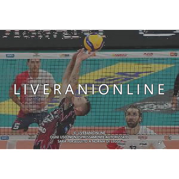 Loris Cerquiglini/LM - Sir Safety Conad Perugia vs Vero Volley Monza - Volleyball Italian Serie A Men Superleague Championship 2020/2021 06 February 2021 - PalaBarton, perugia, Italy Photo showing: travica dragan (n.04 setter sir safety conad perugia) raise @LM/Loris Cerquiglini/ AGENZIA ALDO LIVERANI SAS