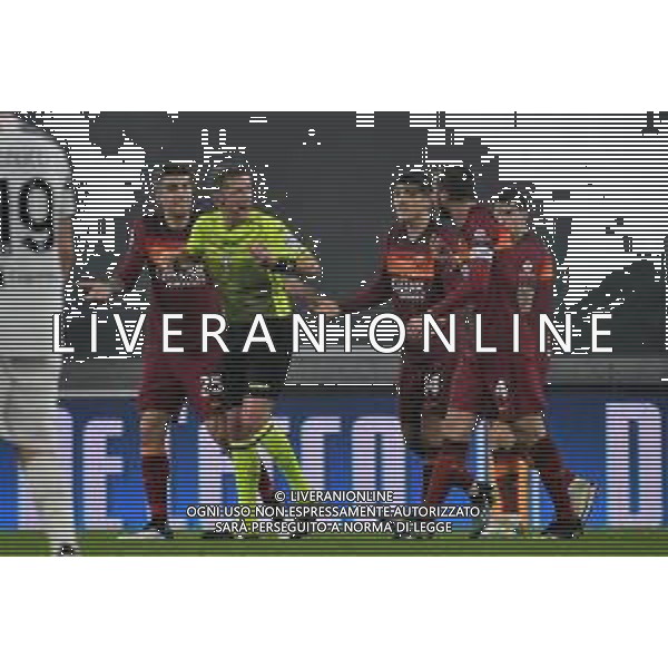 ©Falzone/Agenzia Aldo Liverani Torino 06.02.2021 Stadio Allianz Stadium Juventus vs Roma Serie A Tim 2020-2021 Nella foto : CALCIATORI DELLA ROMA PROTESTANO NEI CONFRONTI DI DANIELE ORSATO
