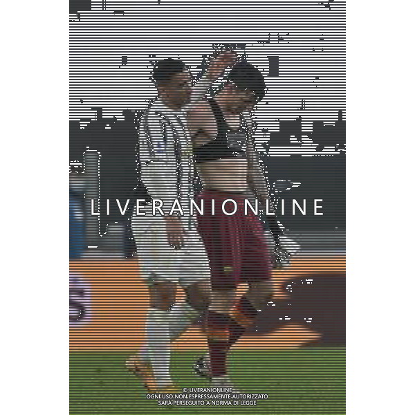 ©Falzone/Agenzia Aldo Liverani Torino 06.02.2021 Stadio Allianz Stadium Juventus vs Roma Serie A Tim 2020-2021 Nella foto : DANILO CONSOLA ROGER IBANEZ AUTORE DELL\'AUTOGOL