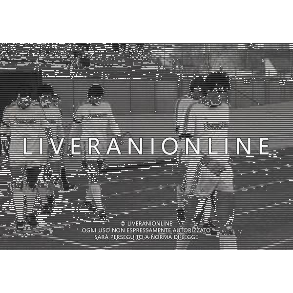 04-12-1983 CAMPIONATO DI CALCIO SERIE B VARESE LECCE 0-0 NELLA FOTO AG ALDO LIVERANI SAS