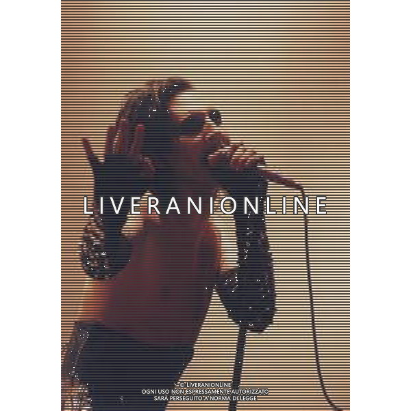 Marilyn Manson, pseudonimo di Brian Hugh Warner, è un cantautore, produttore discografico, attore e pittore americano NELLA FOTO MARILYN MANSON NELL\'ANNO 2001 AG ALDO LIVERANI SAS