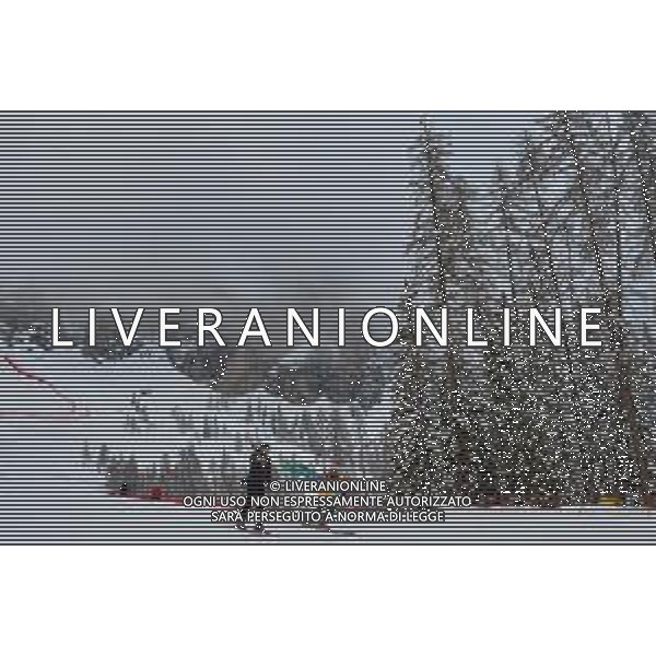 Franco Debernardi/LM - 2021 FIS Alpine World SKI Championships - Super Giant - Men - alpine ski race 09 February 2021 - Vertigine, cortina (bl), Italy Photo showing: Last measures to clear the race track before the race is canceled @LM/Franco Debernardi/AGENZIA ALDO LIVERANI SAS