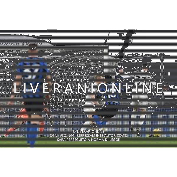 Torino 09.02.2021 Allianz Stadium Juventus vs Inter Semifinale Ritorno Coppa Italia Tim 2020/2021/2020 ©Viganti/Agenzia Aldo Liverani Nella foto: presunto fallo da rigore di matthijs de ligt su lautaro martinez ©Viganti/AGENZIA ALDO LIVERANI SAS