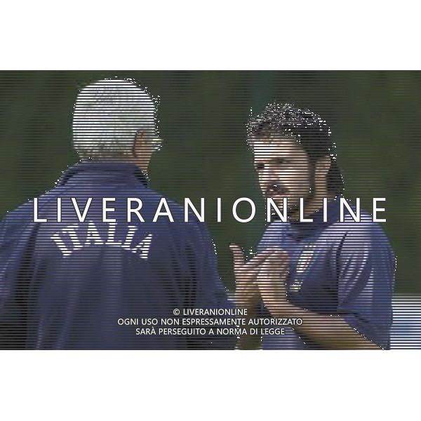 Coverciano 30 agosto 2005 Ritiro e allenamento nazionale italiana nella foto: Gattuso Gennaro e Lippi Marcello foto Gianni Nucci / Ag. Aldo Liverani