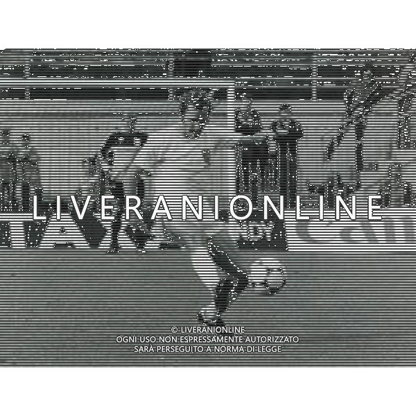 RETROSPETTIVA RENE\' VAN DER KERKHOF CALCIATORE NELLA FOTO RENE\' VAN DER KERKHOF CON LA NAZIONALE OLANDESE AG ALDO LIVERANI SAS