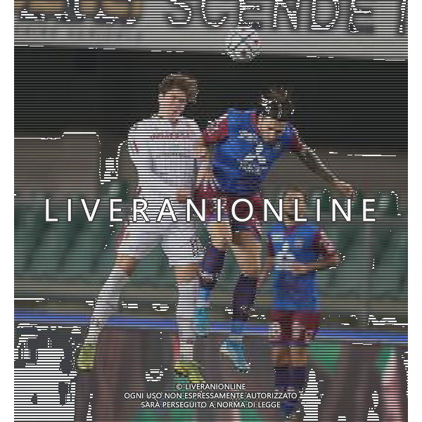 CHIEVO - REGGIANA CAMPIONATO CALCIO SERIE B 10.02.2021 NELLA FOTO GABRIEL LUNETTA E VASILE MOGOS ©SANTANDREA/AGENZIA ALDO LIVERANI SAS