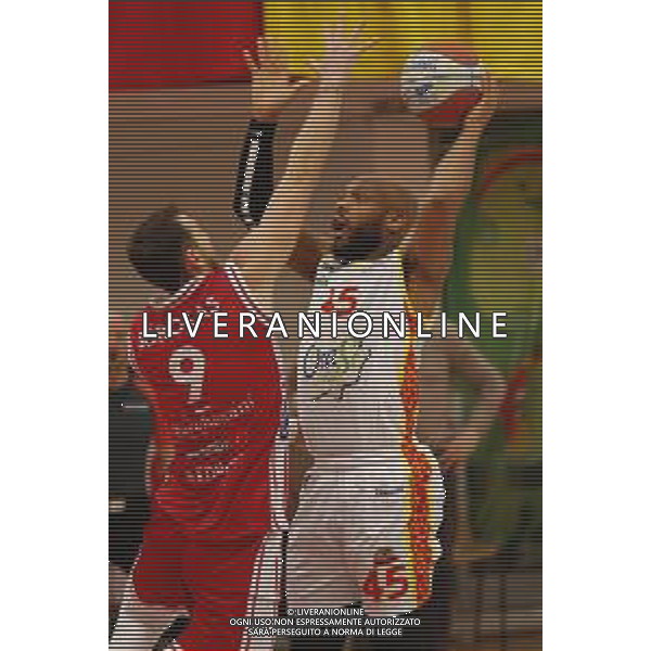 Ravenna 11/02/2021 - Campionato di Basket A2 - OraSì Ravenna vs Lux Chieti - nella foto: Givens Semme ©Claudio Zamagni/Agenzia Aldo Liverani