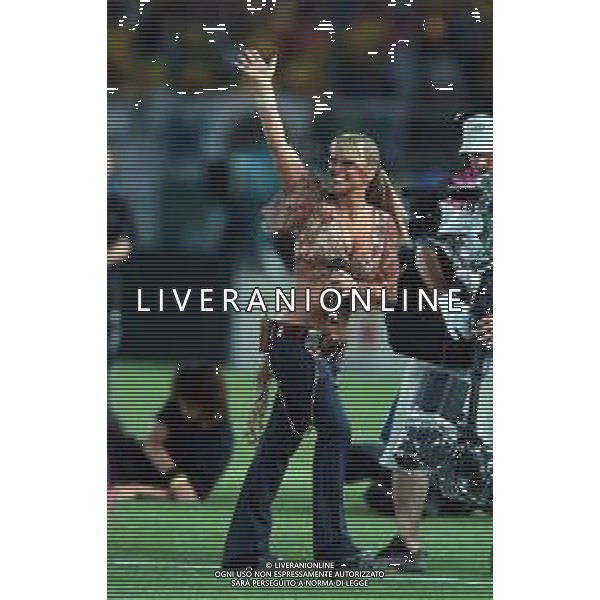 YOKOHAMA (GIAPPONE) 30/06/2002 FINALE MONDIALI CALCIO 2002 GERMANIA - BRASILE NELLA FOTO LA CANTANTE ANASTACIA AGENZIA ALDO LIVERANI SAS