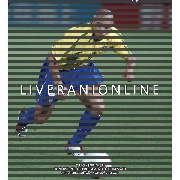 YOKOHAMA (GIAPPONE) 30/06/2002 FINALE MONDIALI CALCIO 2002 GERMANIA - BRASILE NELLA FOTO ROBERTO CARLOS AGENZIA ALDO LIVERANI SAS