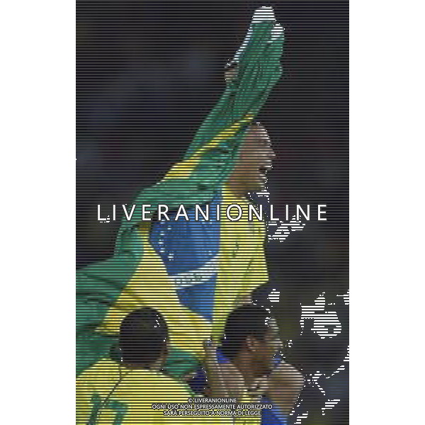 YOKOHAMA (GIAPPONE) 30/06/2002 FINALE MONDIALI CALCIO 2002 GERMANIA - BRASILE NELLA FOTO RONALDO ESULTANZA A FINE GARA AGENZIA ALDO LIVERANI SAS