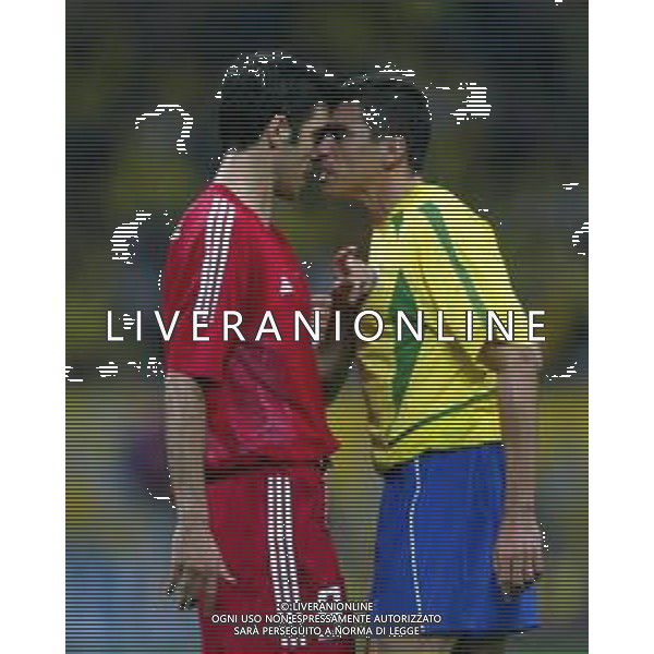Saitama (GIAPPONE) 26/06/2002 MONDIALI DI CALCIO FIFA World Cup 2002 BRASILE - TURCHIA 1-0 - SEMIFINALE nella foto hakan sukur e lucio Agenzia Aldo Liverani Sas