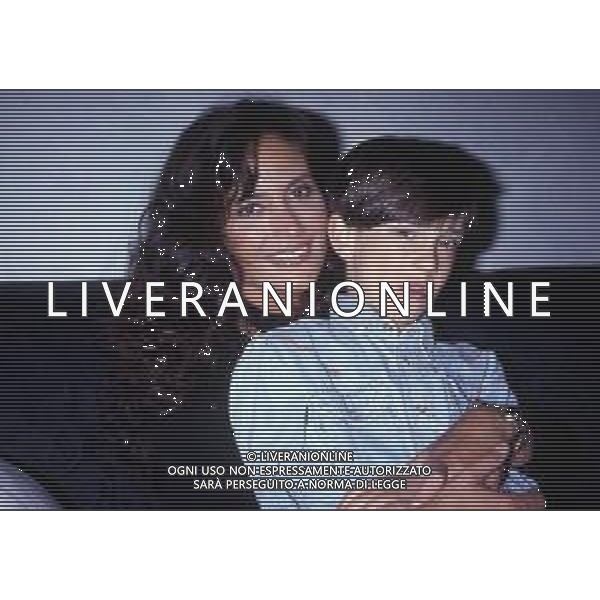 RETROSPETTIVA ELVIRA GARFAGNA MOGLIE DI WALTER ZENGA NELLA FOTO ELVIRA GARFAGNA PRIMA MOGLIE DI WALTER ZENGA NEGLI ANNI 90 CON IL FIGLIO JACOPO AG ALDO LIVERANI SAS