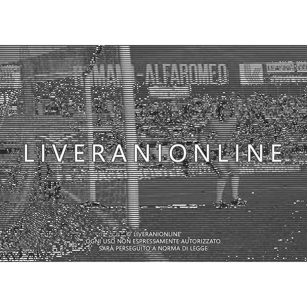 27-09-1981 BRESCIA CAMPIONATO DI CALCIO SERIE B BRESCIA LECCE 1-1 PARTITA POI VINTA A TAVOLINO DAL LECCE 0-2 PER LANCIO DI OGGETTI NELLA FOTO DIVO VANNUCCI AG ALDO LIVERANI SAS