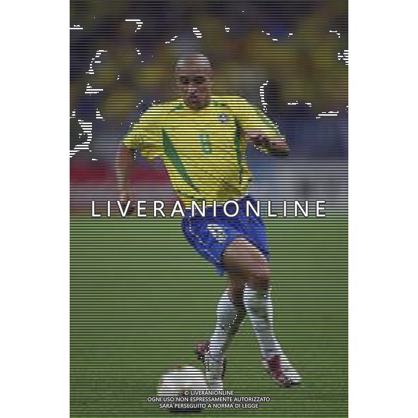 SAITAMA (GIAPPONE) 26/06/2002 (Giappone) 26/06/2002 MONDIALI CALCIO FIFA World Cup 2002 brasile-Turchia 1/0 nella foto roberto carlos AGENZIA ALDO LIVERANI SAS