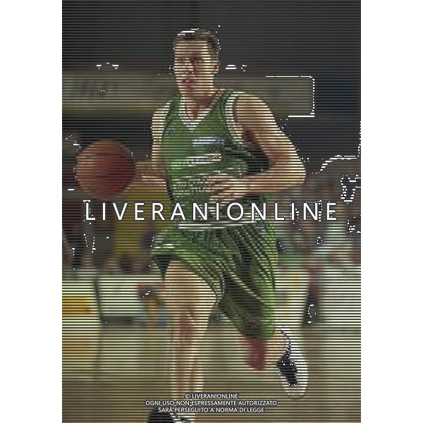 BENETTON BASKET 1999-2000 NELLA FOTO Ismael Santos AG ALDO LIVERANI SAS