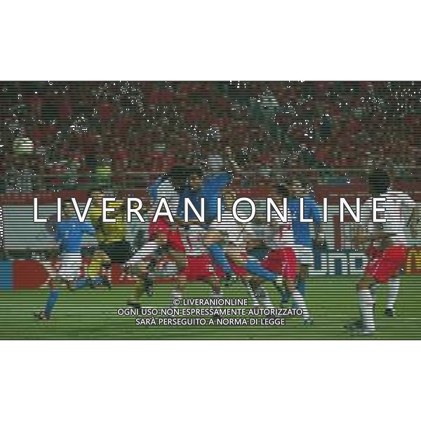 daejeon (corea del sud) 18/06/2002 mondiali calcio 2002 italia - corea nella foto il gol di christian vieri Agenzia aldo liverani sas