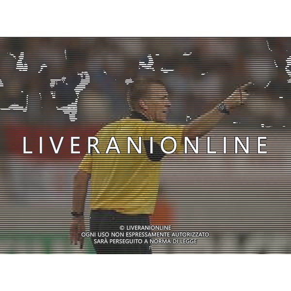 Ibaraki (GIAPPONE) 08/06/2002 Mondiali CALCIO 2002 ITALIA - CROAZIA nella foto ARBITRO GRAHAM POLL Agenzia Aldo Liverani Sas