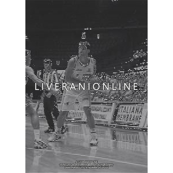 1995 MILANO COPPA ITALIA DI BASKET STEFANEL MILANO-CAGIVA VARESE NELLA FOTO FERDINADO GENTILE AG ALDO LIVERANI SAS