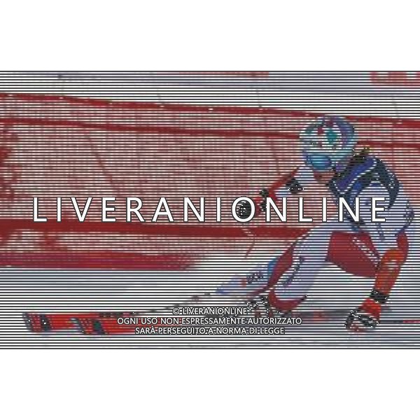 Luca Tedeschi/LM - 2021 FIS Alpine World SKI Championships - Alpine Combined - Women - alpine ski race 15 February 2021 - Olympia delle Tofane, cortina (bl), Italy Photo showing: Suisse’s Michelle Gisin skies during her first race SuperG @LM/Luca Tedeschi