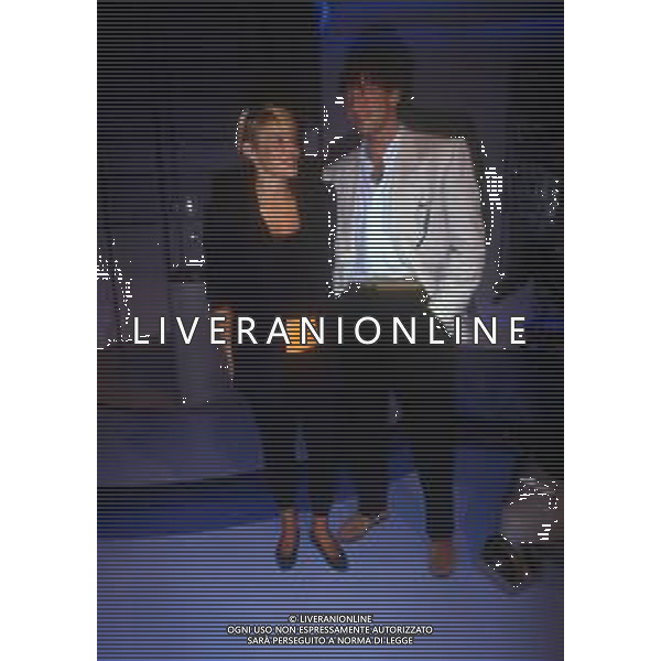 RETROSPETTIVA ROBERTA TERMALI CONDUTTRICE TELEVISIVA NELLA FOTO WALTER ZENGA ROBERTA TERMALI NELL\'ANNO 1988 NELLA TRASMISSIONE TELEVISIVA “FORZA ITALIA“ ODEON TV AG ALDO LIVERANI SAS