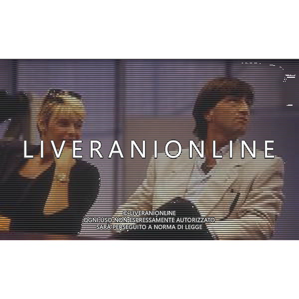 RETROSPETTIVA ROBERTA TERMALI CONDUTTRICE TELEVISIVA NELLA FOTO WALTER ZENGA ROBERTA TERMALI NELL\'ANNO 1988 NELLA TRASMISSIONE TELEVISIVA “FORZA ITALIA“ ODEON TV AG ALDO LIVERANI SAS