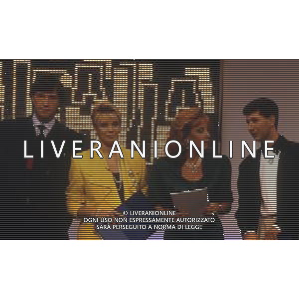 RETROSPETTIVA ROBERTA TERMALI CONDUTTRICE TELEVISIVA NELLA FOTO WALTER ZENGA ROBERTA TERMALI ROSANNA MARANI E FABIO FAZIO NELL\'ANNO 1988 NELLA TRASMISSIONE TELEVISIVA “FORZA ITALIA“ ODEON TV AG ALDO LIVERANI SAS