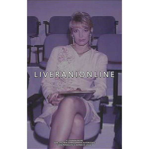 RETROSPETTIVA ROBERTA TERMALI CONDUTTRICE TELEVISIVA NELLA FOTO WALTER ZENGA ROBERTA TERMALI NELL\'ANNO 1988 NELLA TRASMISSIONE TELEVISIVA “FORZA ITALIA“ ODEON TV AG ALDO LIVERANI SAS