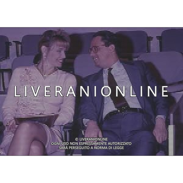 RETROSPETTIVA ROBERTA TERMALI CONDUTTRICE TELEVISIVA NELLA FOTO MAURIZIO MOSCA E ROBERTA TERMALI NELL\'ANNO 1988 NELLA TRASMISSIONE TELEVISIVA “FORZA ITALIA“ ODEON TV AG ALDO LIVERANI SAS